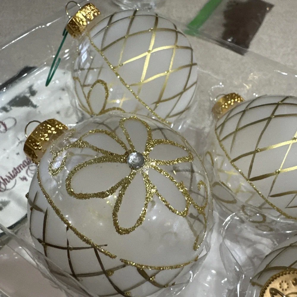 G&D lot ornaments
